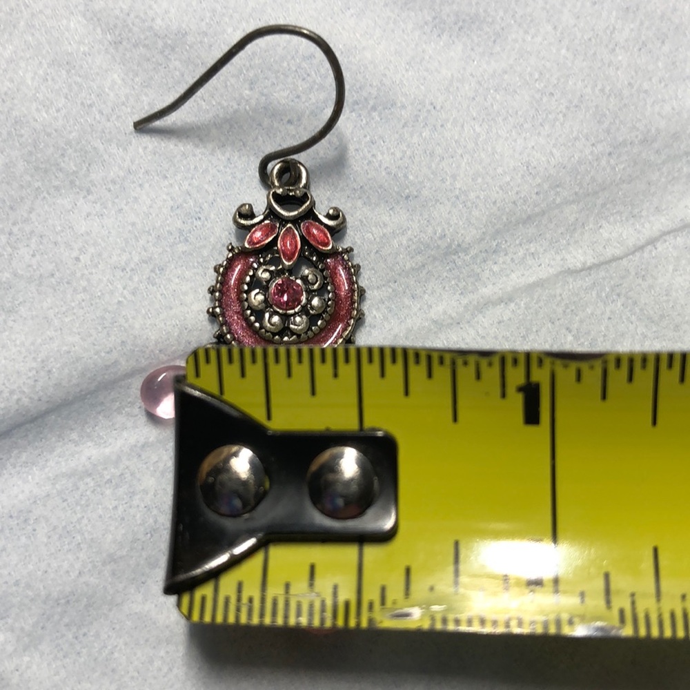 DANGLING EARRINGS - Picture 4 of 4